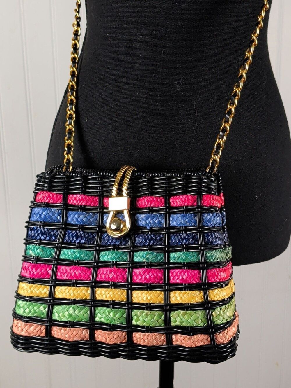Vintage 60/70s Rainbow Wicker Crossbody Bag Gold Chain Strap